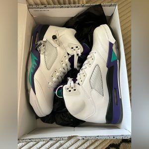 Jordan Retro 5 Grapes